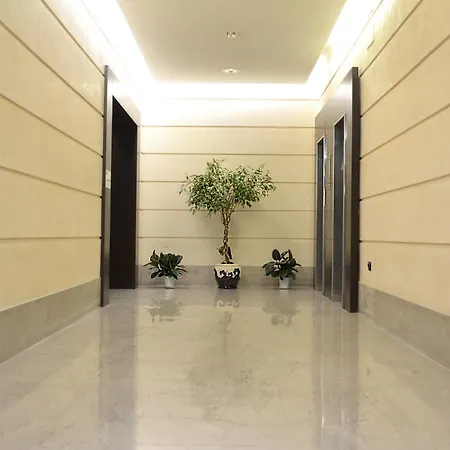 Spa In Centro Con Parcheggio Privato Apartment