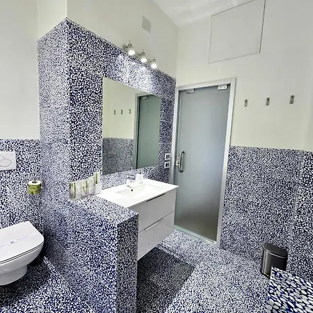 Spa In Centro Con Parcheggio Privato * Genua